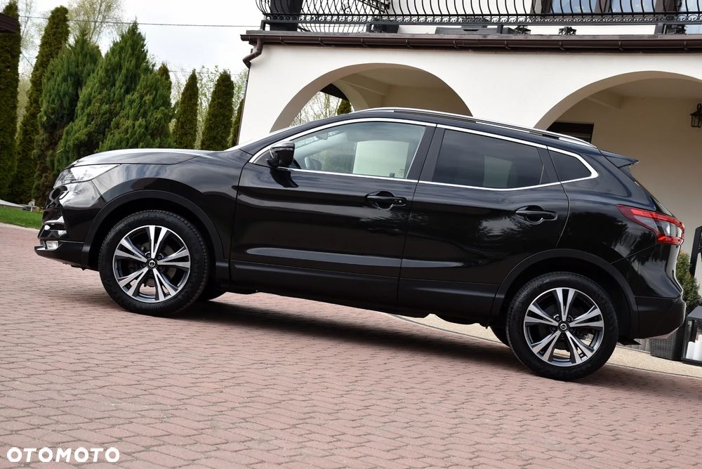 Nissan Qashqai 1.3 DIG-T N-Connecta - 11