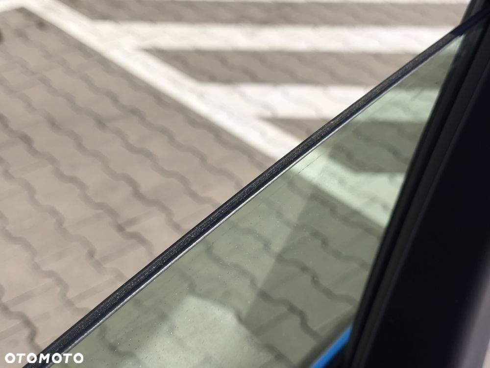 Ford Kuga 2.0 EcoBlue 4x4 TITANIUM X - 21