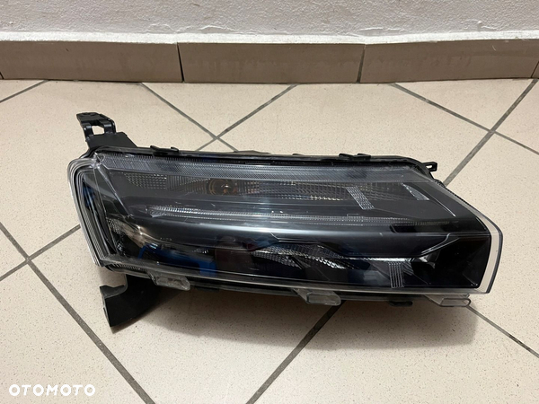 DACIA SPRING 21- LED DRL LAMPA PRZEDNIA PRZÓD PRAWA