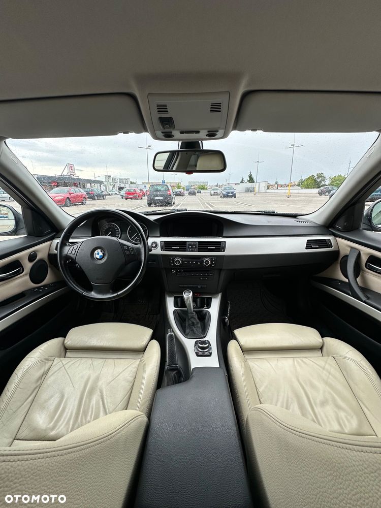 BMW Seria 3 - 10
