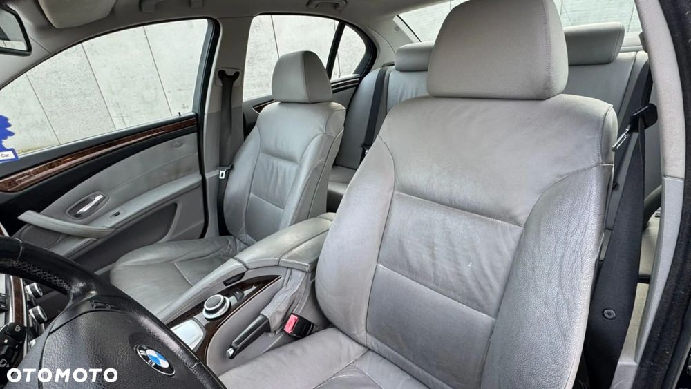 BMW Seria 5 - 33