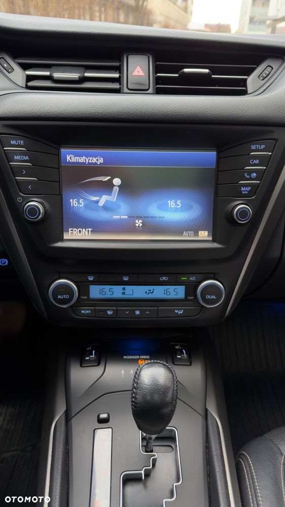 Toyota Avensis Touring Sports 1.8 Multidrive S Executive - 13