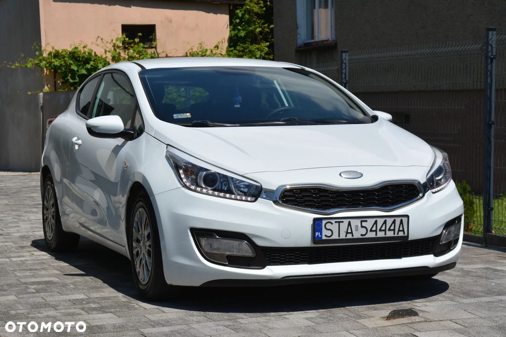 Kia ProCeed 1.4 CRDI L - 19