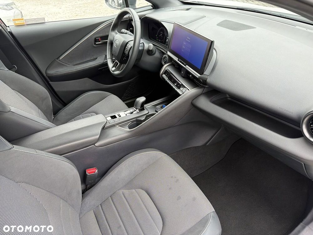 Toyota C-HR - 9