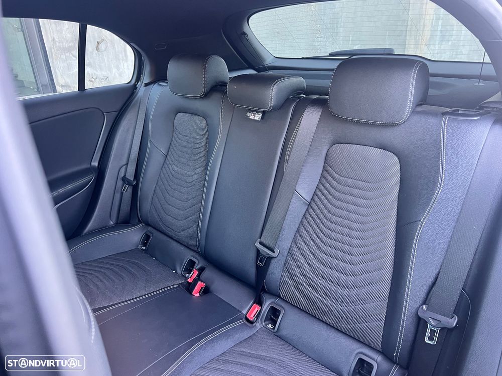 Mercedes-Benz A 250 e Progressive - 8