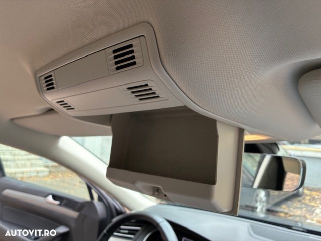 Volkswagen Passat 1.6 TDI Comfortline - 30