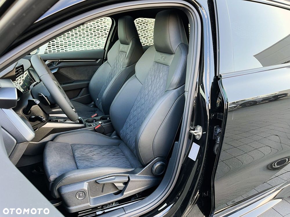 Audi RS3 Sportback - 23