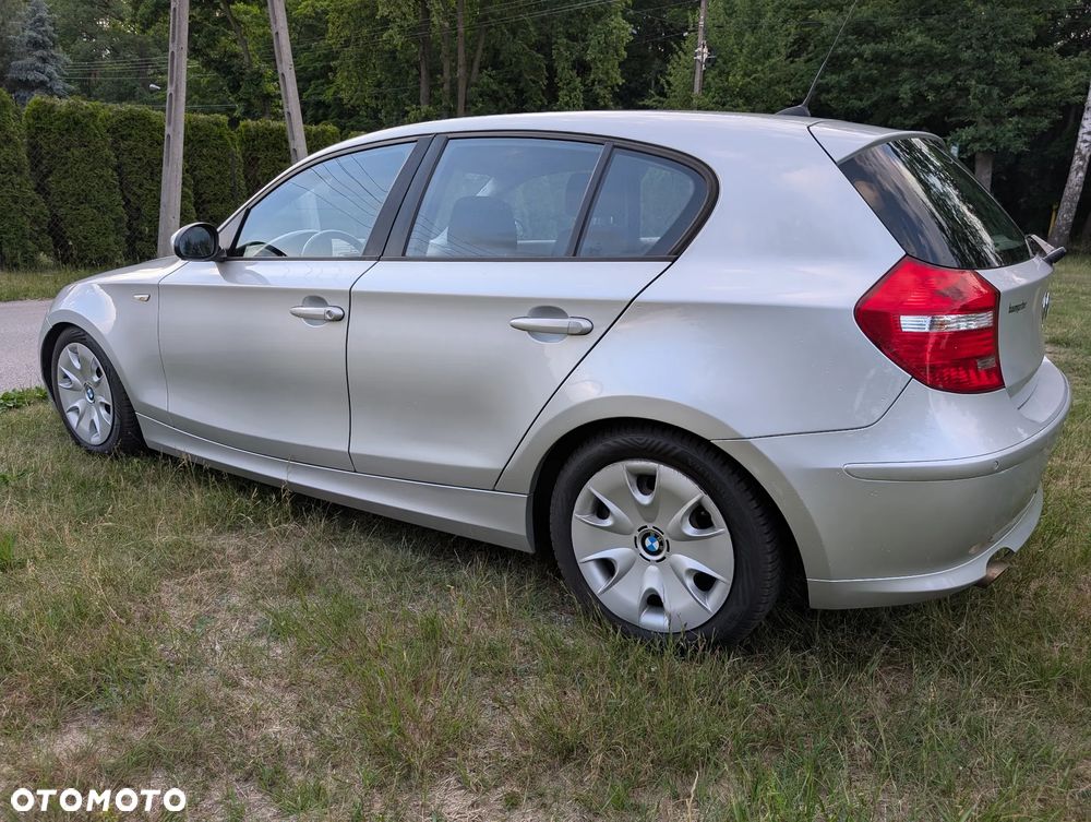 BMW Seria 1 116i - 9