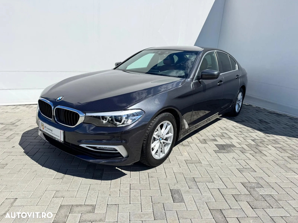 BMW Seria 5 520d xDrive AT