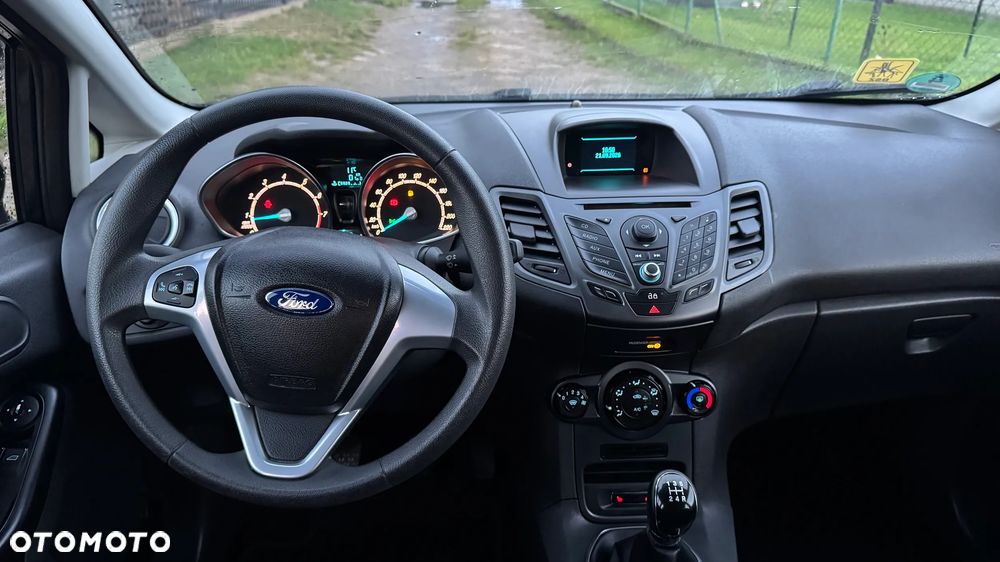 Ford Fiesta - 18