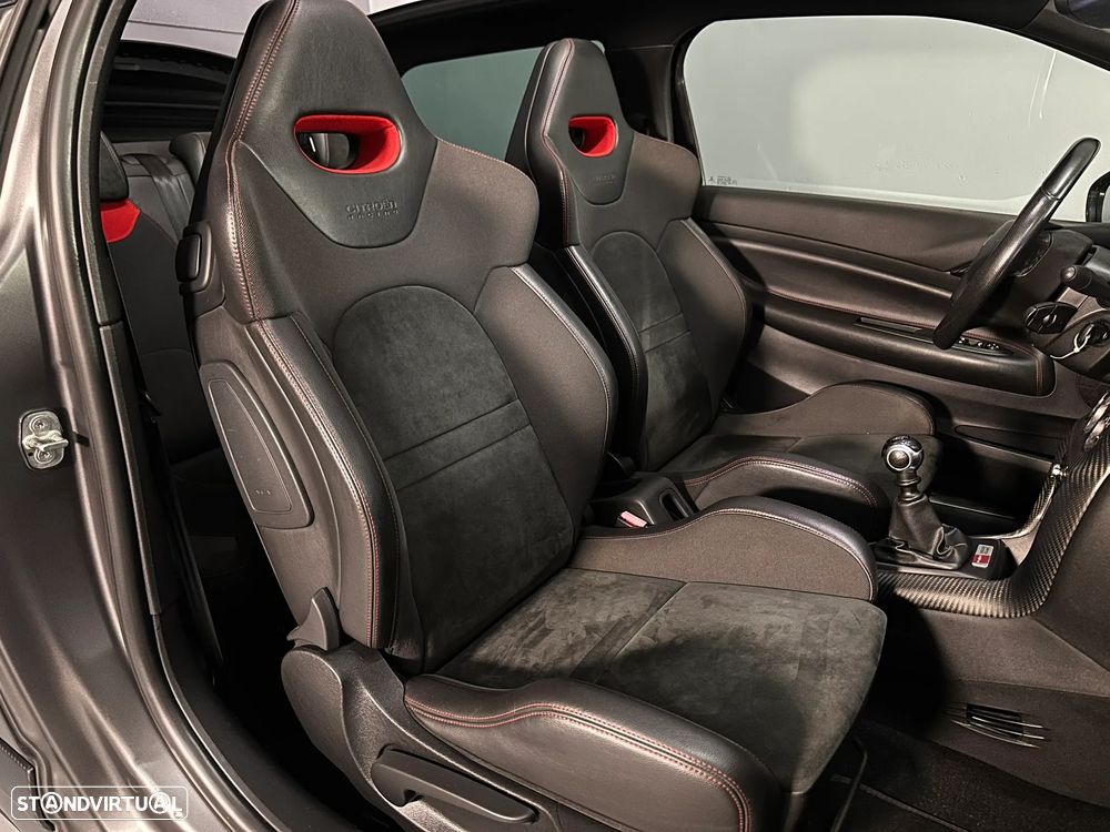 Citroën DS3 1.6 THP Racing - 9