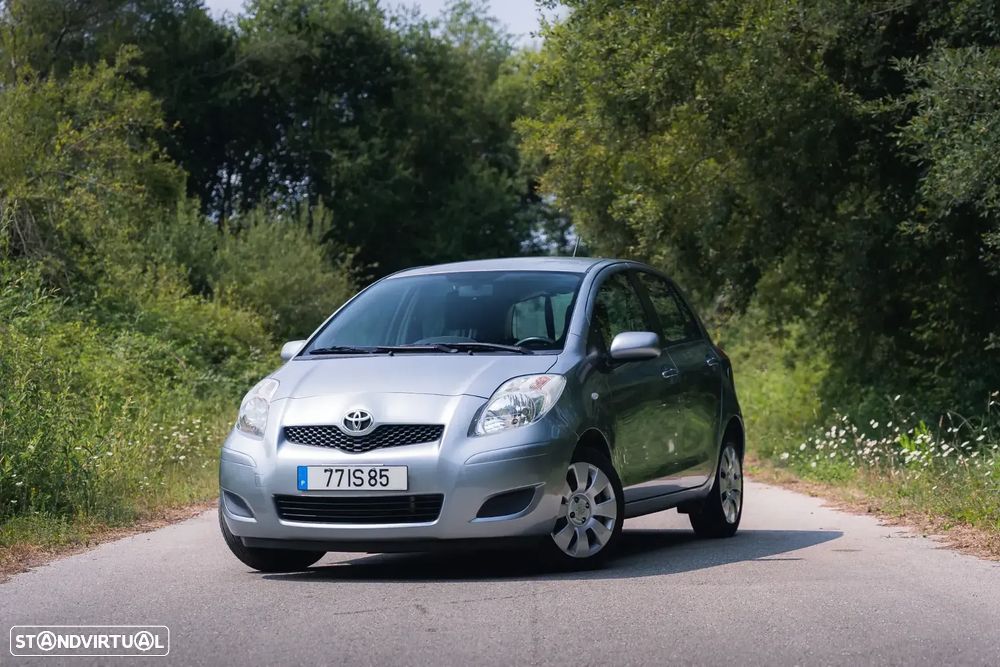 Toyota Yaris 1.4 D-4D Comfort+AC - 2