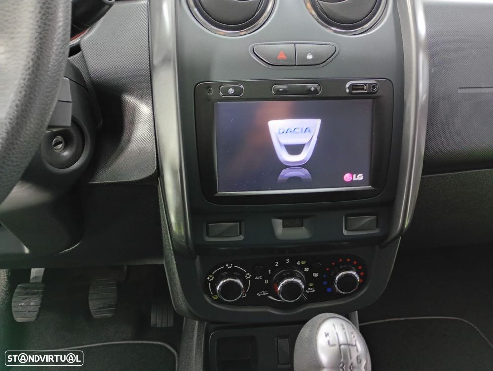 Dacia Duster 1.5 dCi SL Urban Explorer - 13