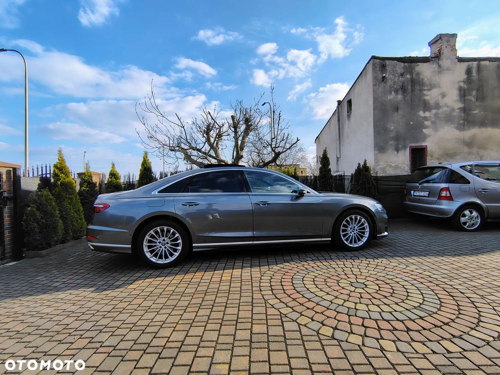 Audi A8 - 3
