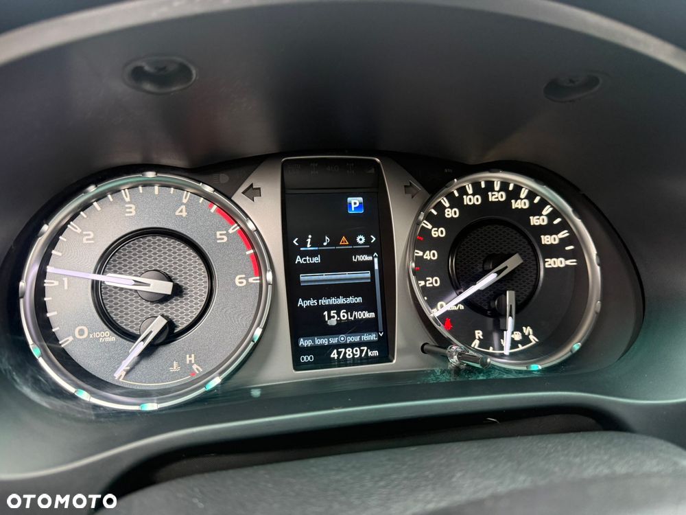 Toyota Hilux - 13