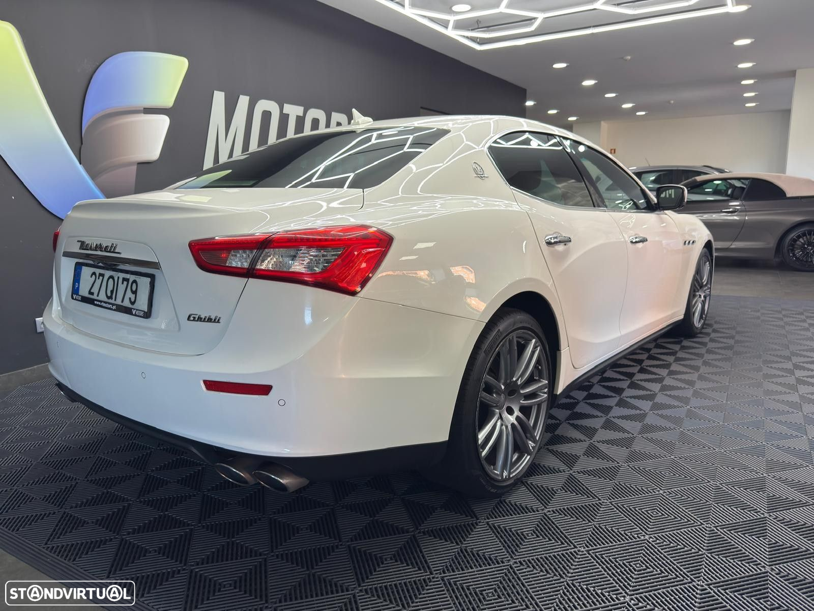 Maserati Ghibli 3.0 V6 - 8