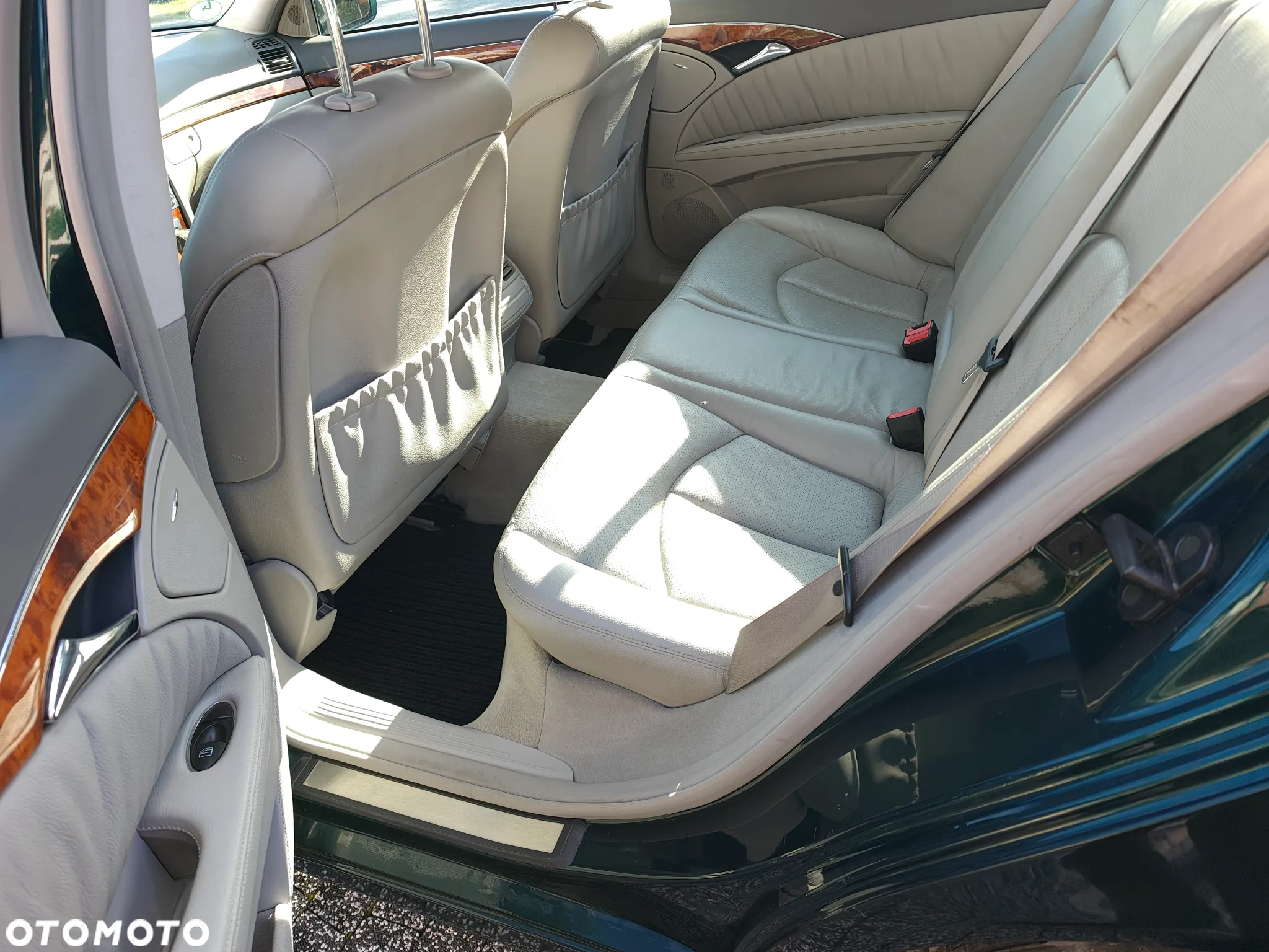 Mercedes-Benz Klasa E 320 CDI Elegance - 13