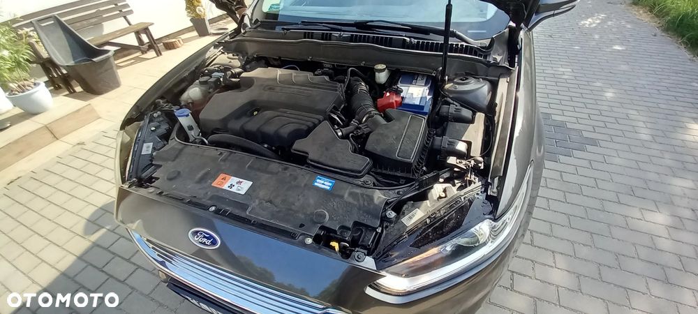 Ford Mondeo ver-2-0-tdci-start--stopp-powershift--aut-titanium - 14