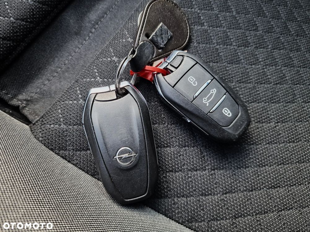 Opel Grandland X 1.6 T Ultimate S&S - 36