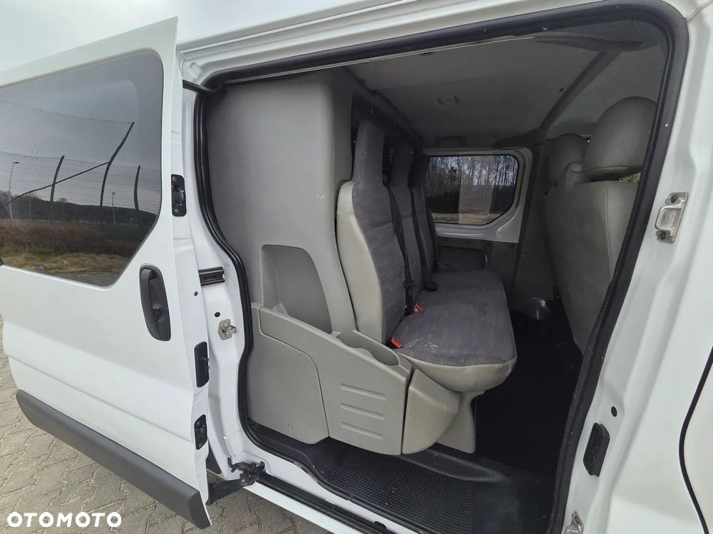 Renault Trafic - 11