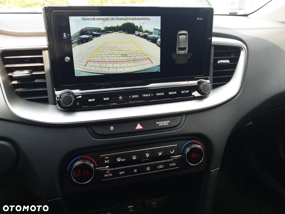 Kia Ceed 1.5 T-GDI M DCT - 19