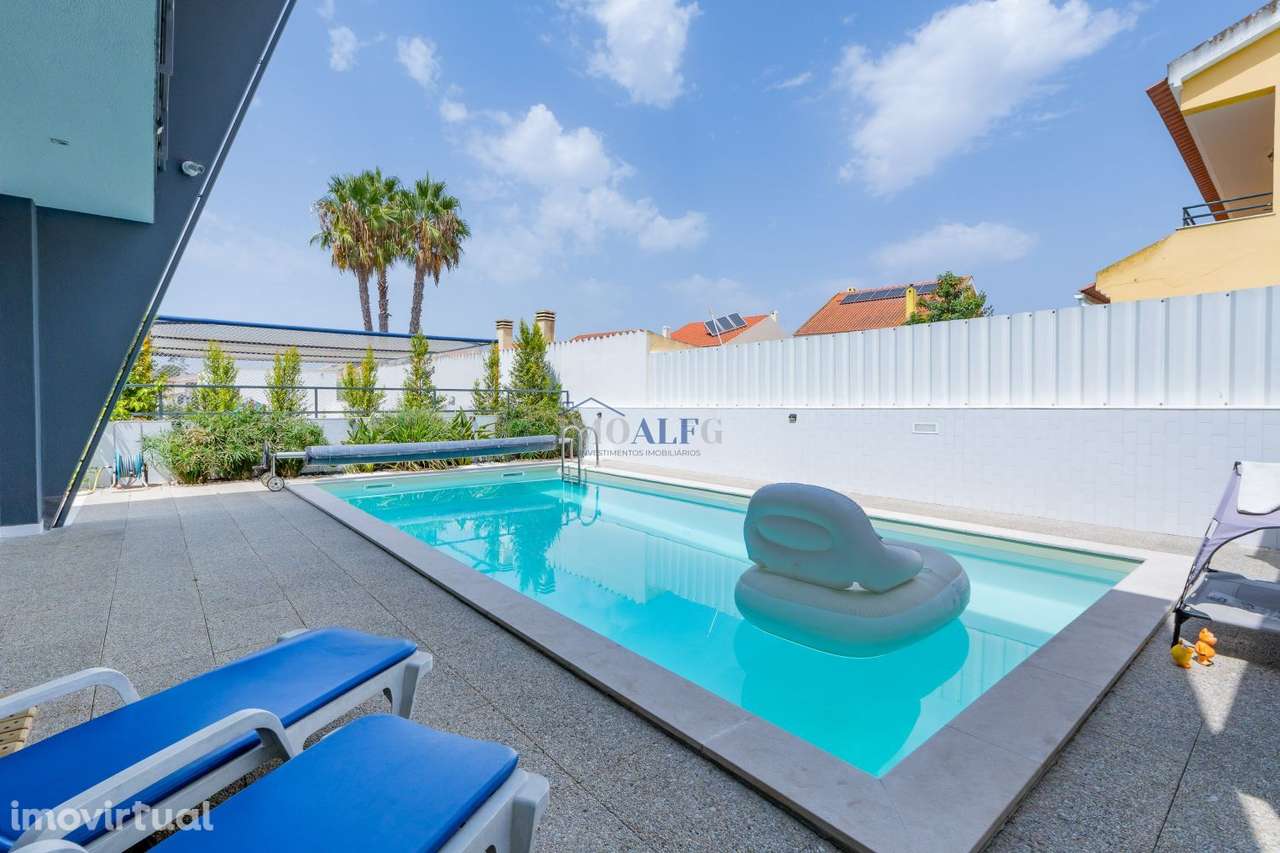 Moradia T3 com três suites e piscina, Quinta Anjo- Palmela - Grande imagem: 2/39