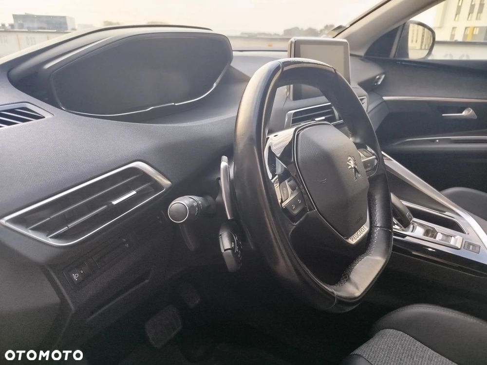 Peugeot 3008 BlueHDi 130 Stop & Start EAT8 Allure Business-Paket - 27