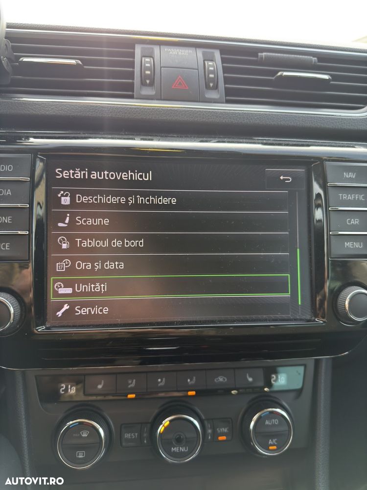 Skoda Superb 2.0 TDI DSG Style - 14