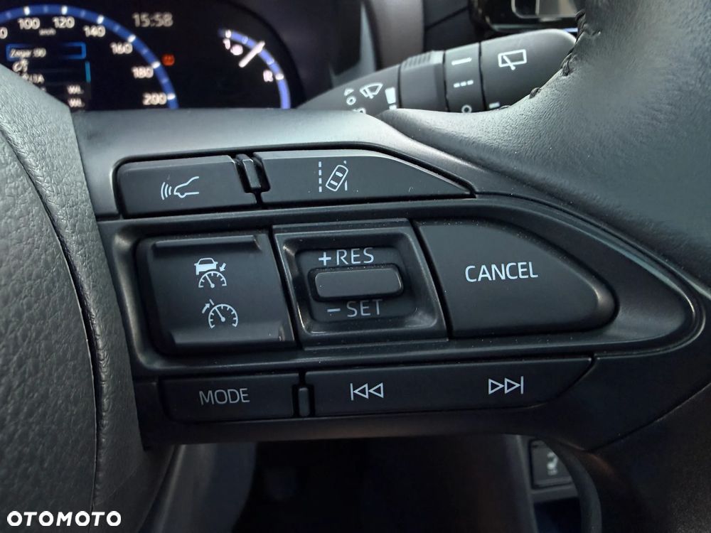 Toyota Yaris 130 1.5 VVT-i Premiere Edition - 29