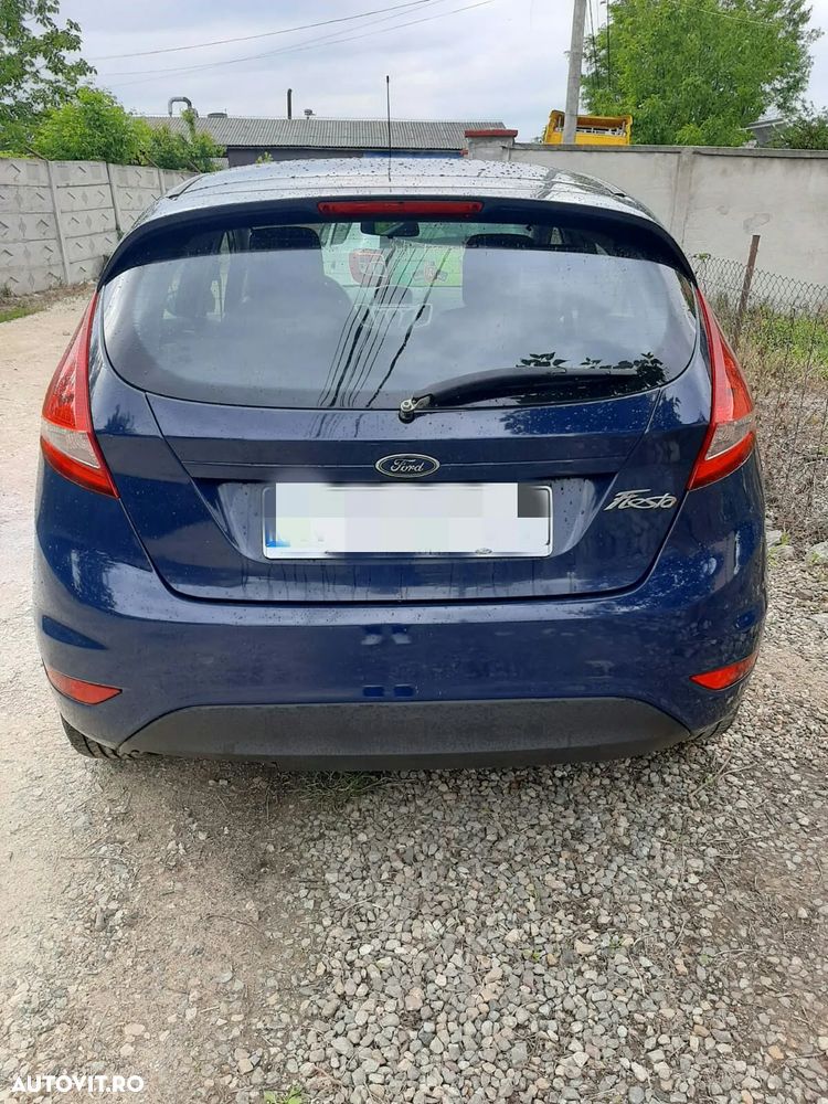 Ford Fiesta 1.4i Trend - 8