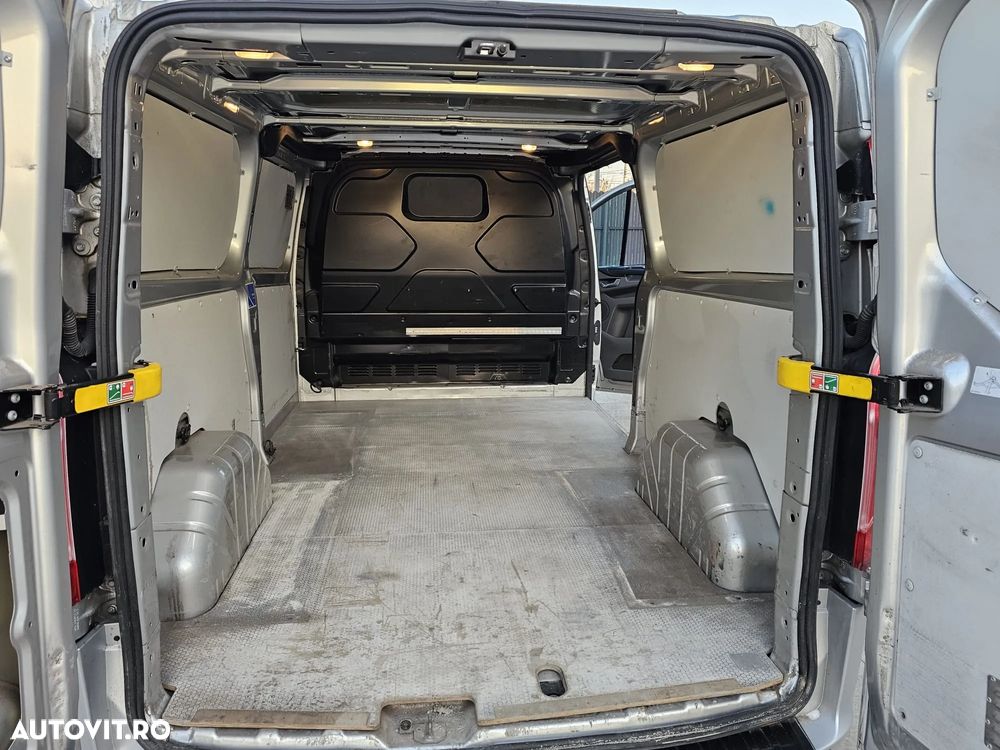 Ford Transit Custom Kombi 320 2.0 EcoBlue 150 CP L2H1 Trend - 35
