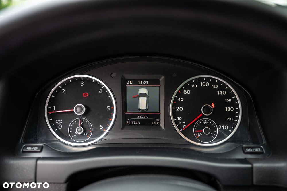 Volkswagen Tiguan 2.0 TDI DPF Sport & Style - 14