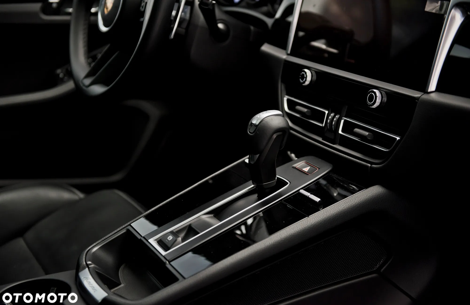 Porsche Macan Standard - 14