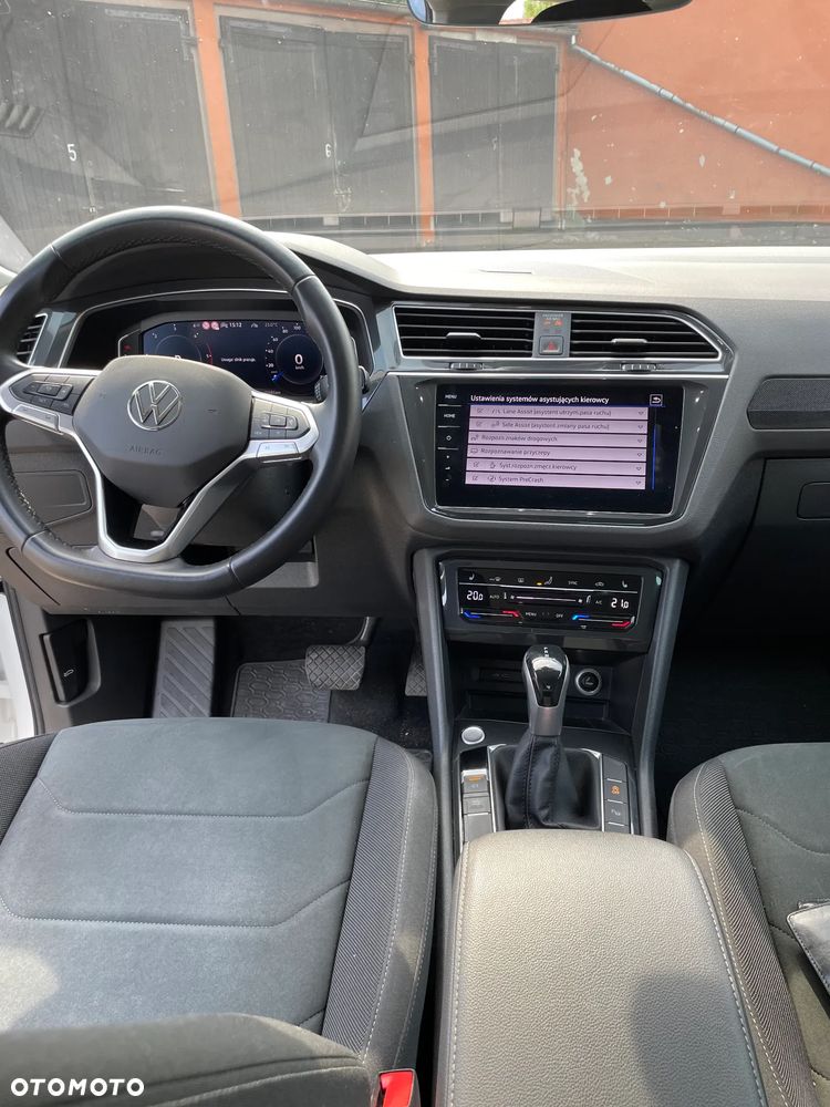 Volkswagen Tiguan 2.0 TDI SCR 4Mot Elegance DSG - 27