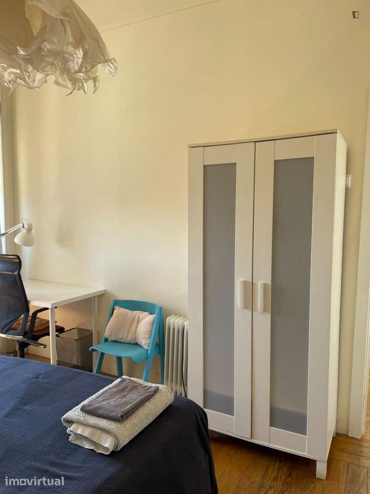 Quarto - localizado em São Bento Lisbon - Grande imagem: 4/33