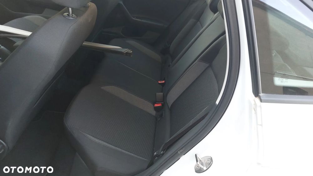 Volkswagen Taigo 1.0 TSI Life - 10