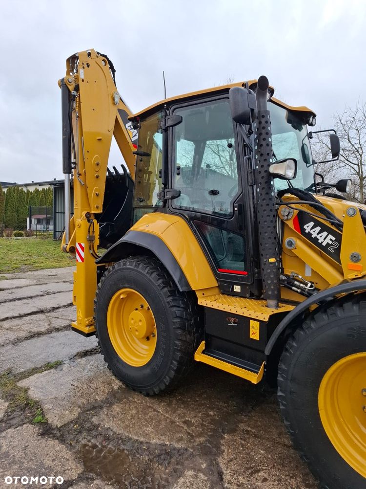 Caterpillar 444F2 - 11