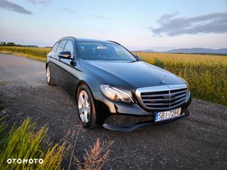 Mercedes-Benz Klasa E 220 d T 9G-TRONIC