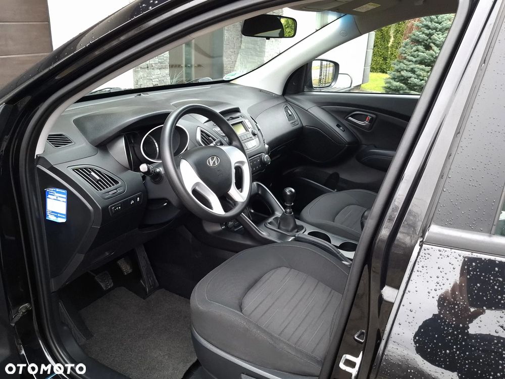 Hyundai ix35 blue 1.6 2WD Finale Gold - 5