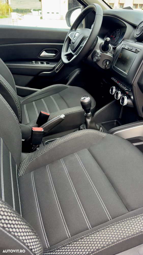 Dacia Duster 1.5 Blue dCi 4WD Prestige - 10