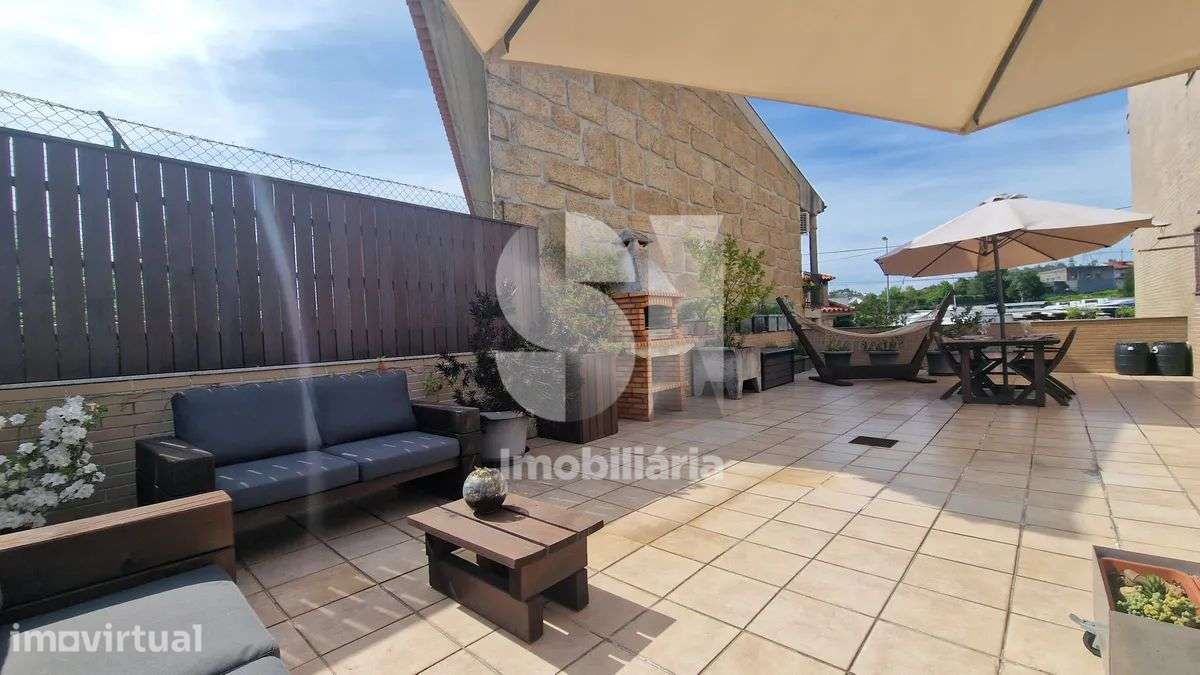 T2 Gandra | Terraço de Sonho | Conforto e Localização Estratégica - Grande imagem: 3/43