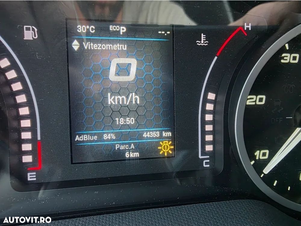 Iveco massif - 24