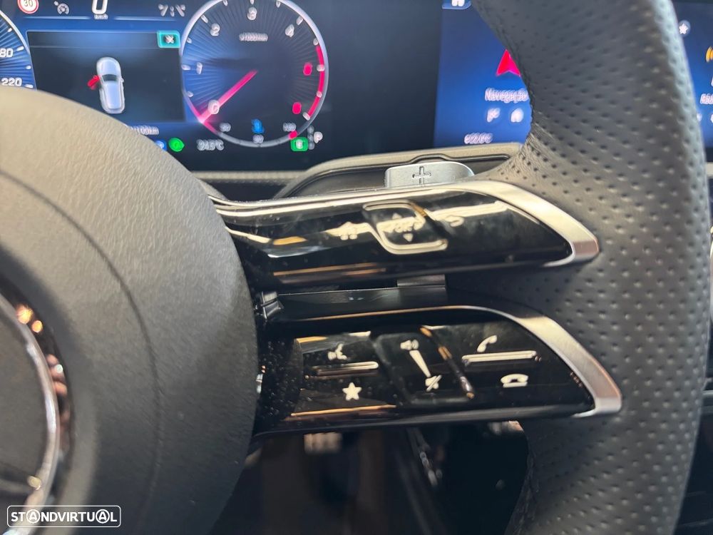 Mercedes-Benz A 180 d 8G-DCT Edition AMG Line - 35