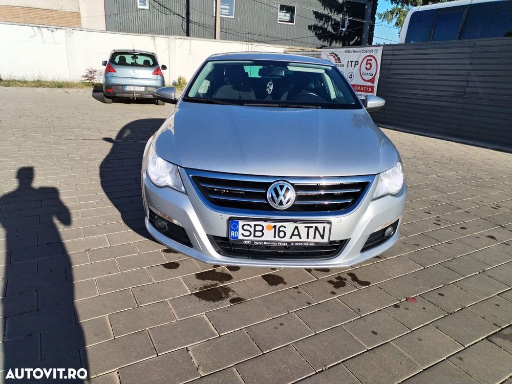 Volkswagen Passat CC - 1