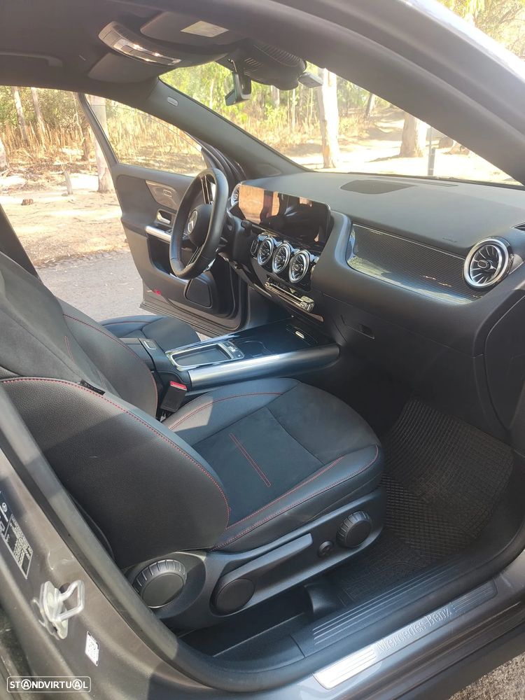 Mercedes-Benz GLA 250 e AMG Line - 11