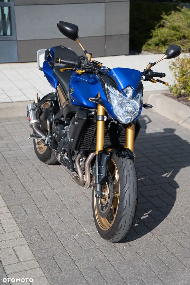 Yamaha FZ8 - 12