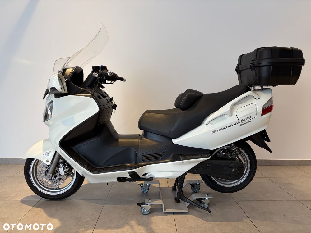 Suzuki Burgman - 3