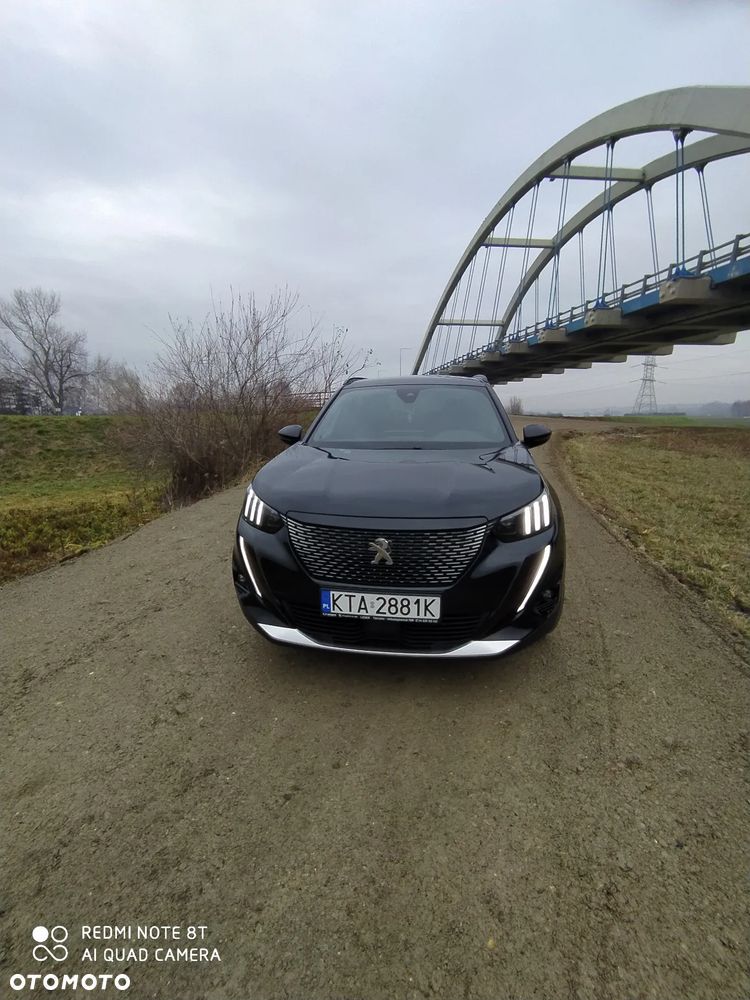 Peugeot 2008 PureTech 130 EAT8 GT Pack - 4