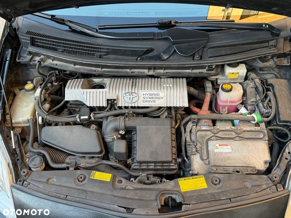 Toyota Prius - 5
