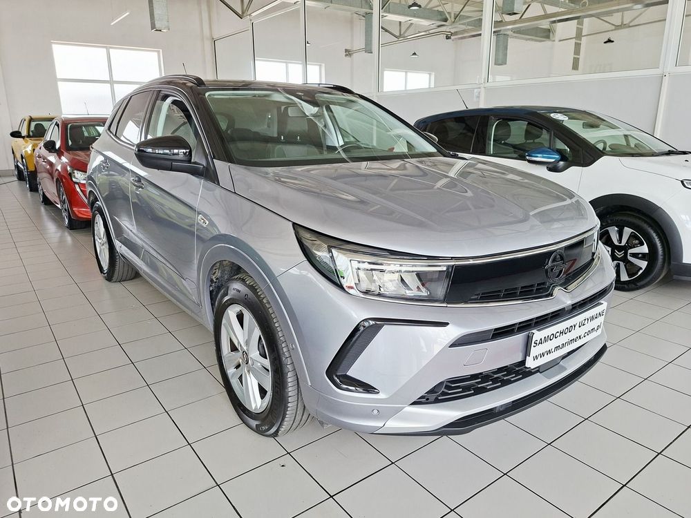 Opel Grandland 1.2 T Edition S&S - 3